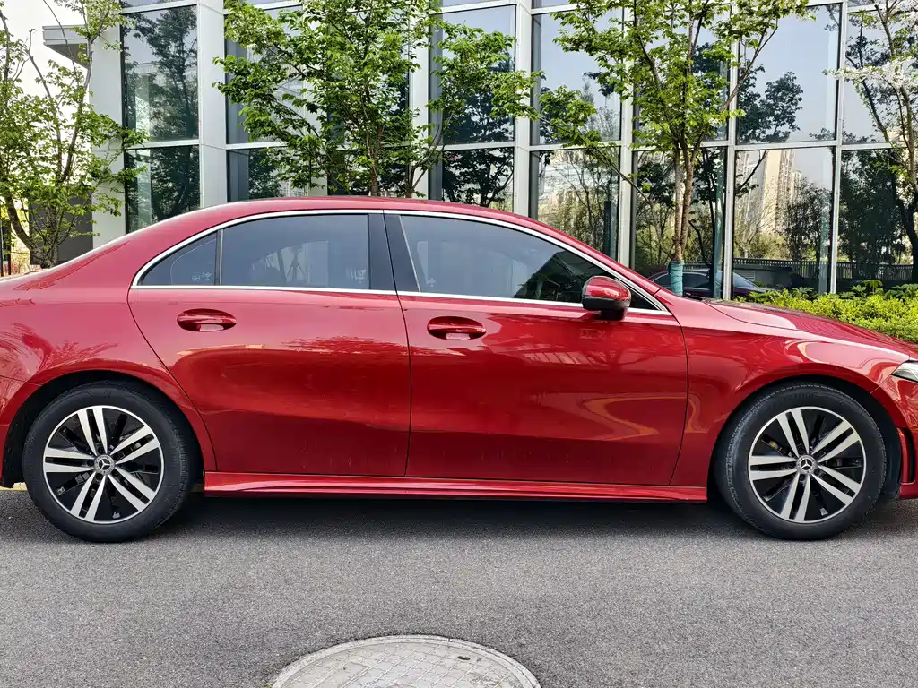 Mercedes-Benz A-Class — миниатюра 15