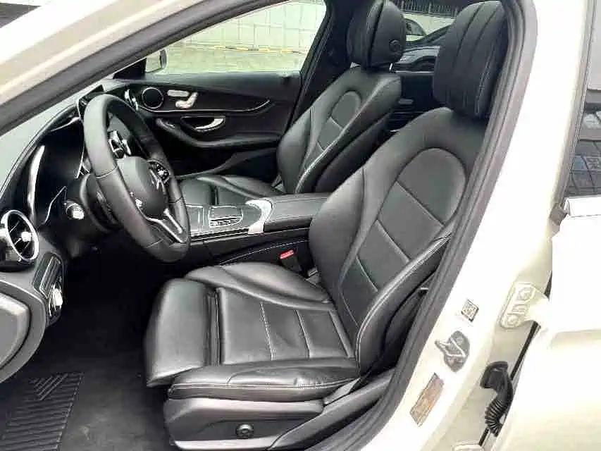 Mercedes-Benz C-Class — миниатюра 6