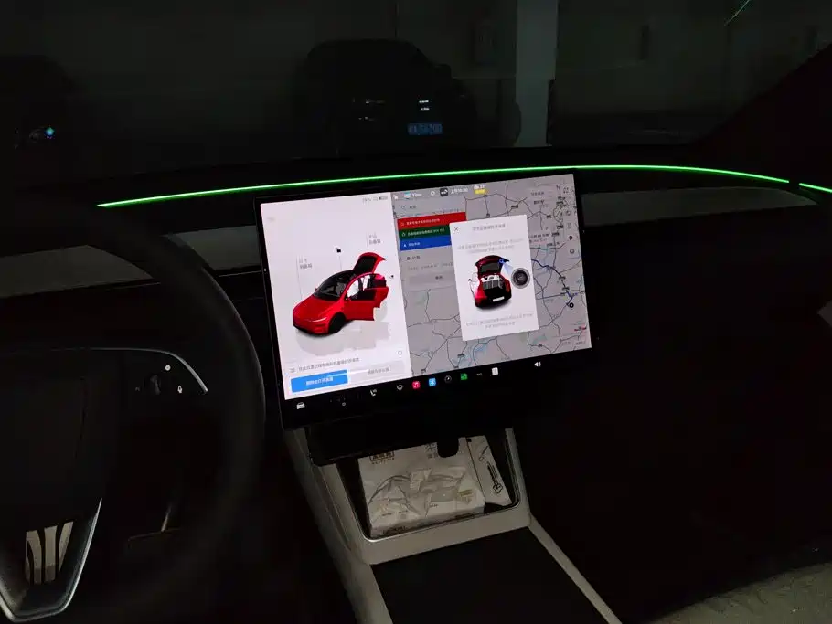 Tesla Model Y — миниатюра 13