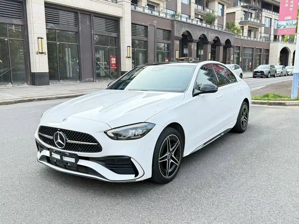 2023 Mercedes-Benz C-klasse - zdjęcie 1 z 9