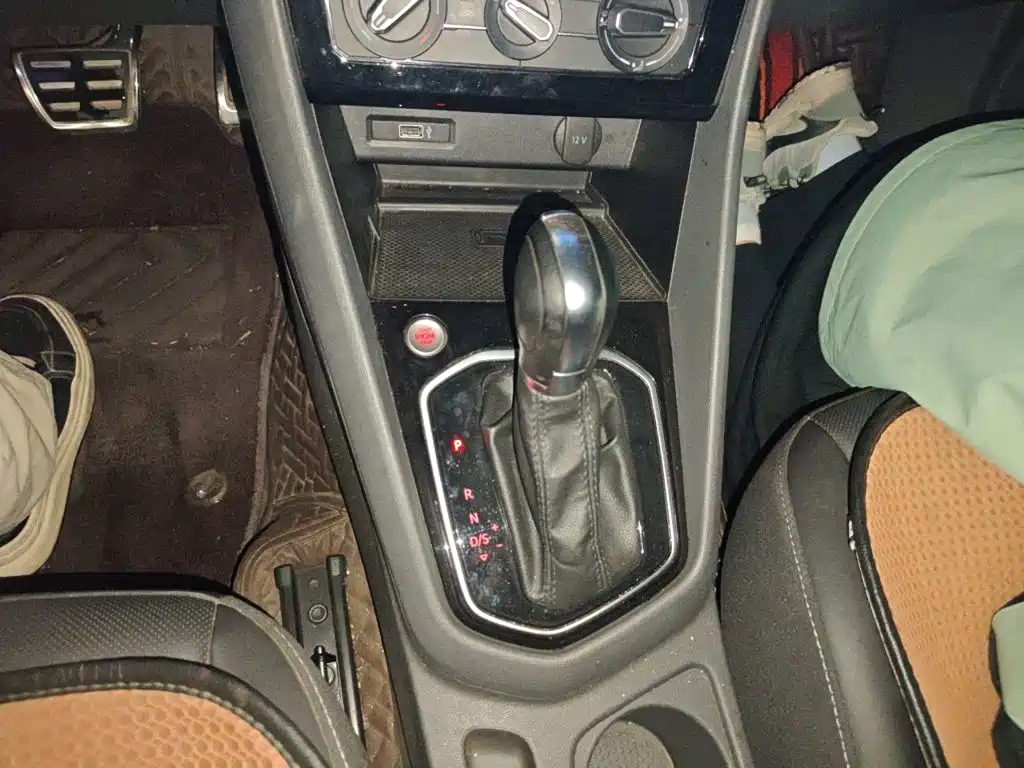 Jetta VS7 — миниатюра 10