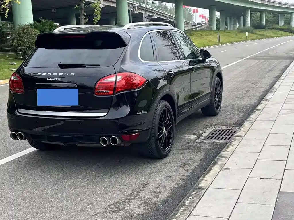 Porsche Cayenne 2012 3.6L