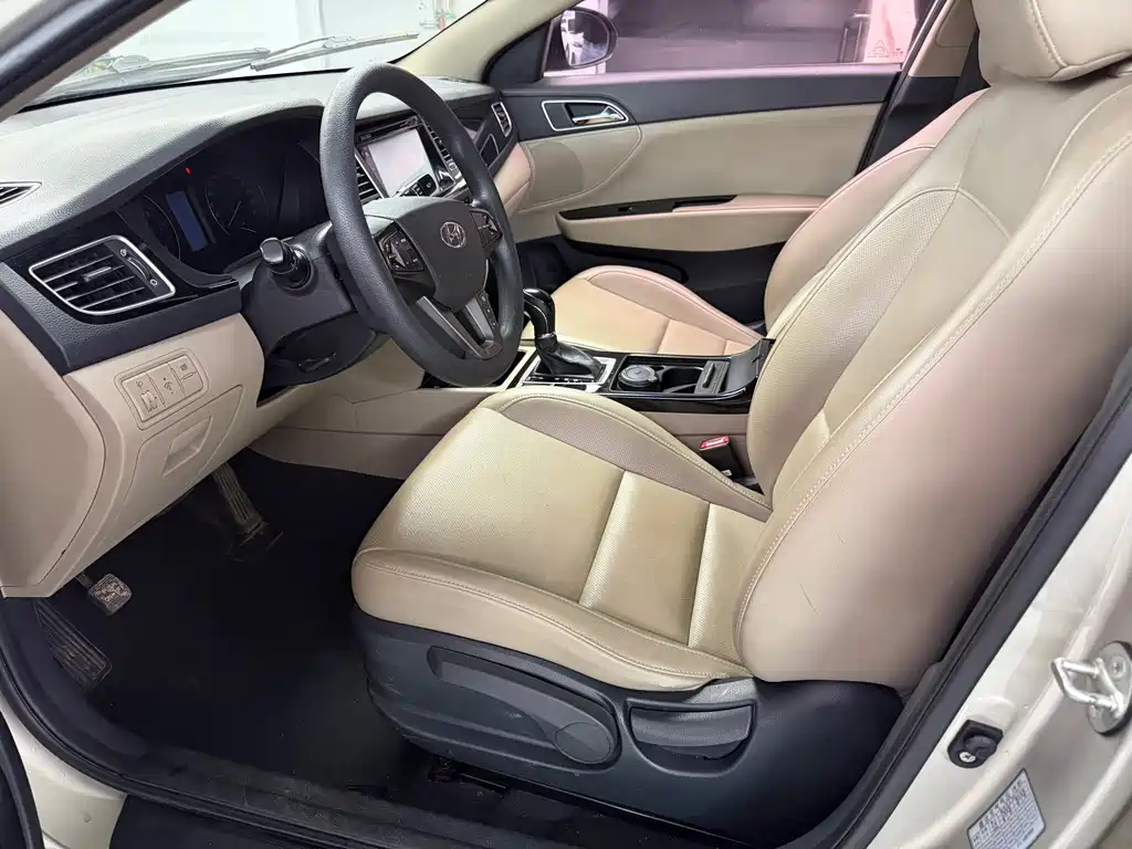 Hyundai Mistra — миниатюра 5