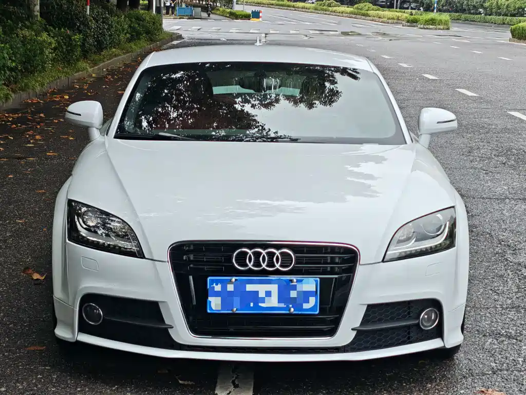 Audi TT — миниатюра 3