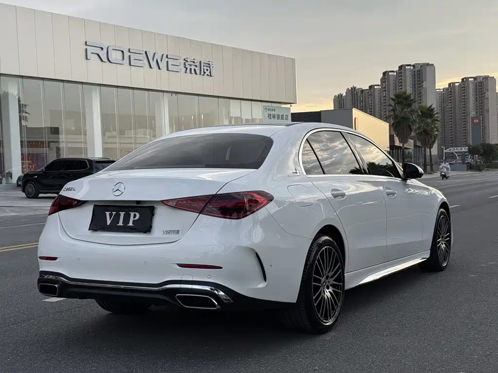 Mercedes-Benz C-Class — миниатюра 5