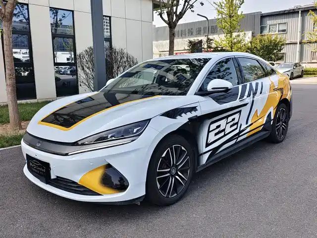 BYD 秦L
