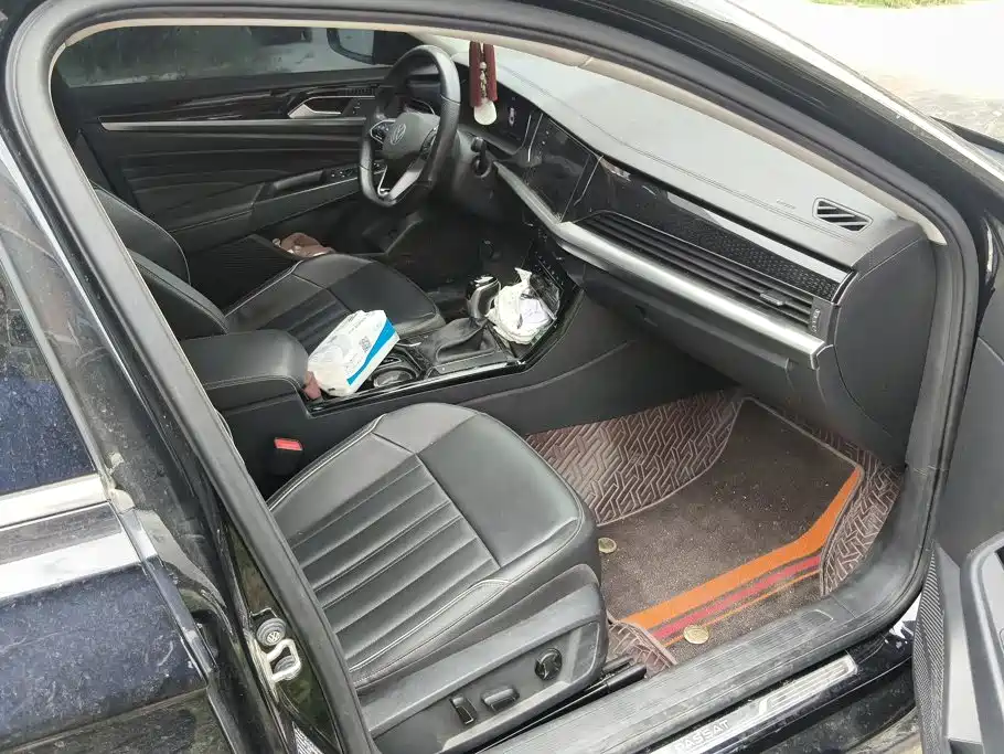 Volkswagen Passat — миниатюра 8
