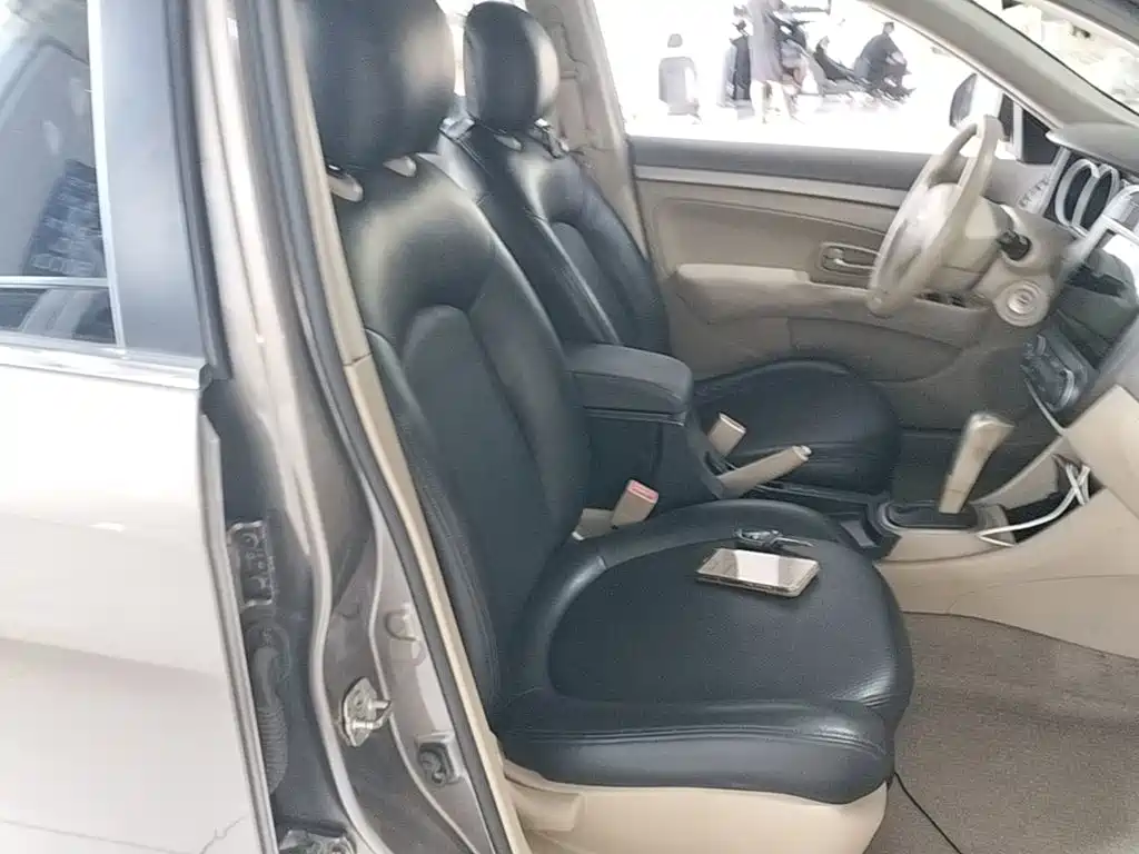 Nissan Sylphy — миниатюра 25