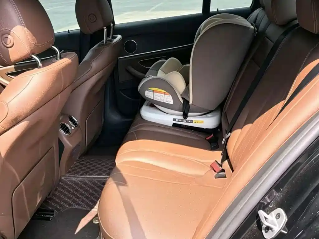 Mercedes-Benz E-Class (Import) — миниатюра 9