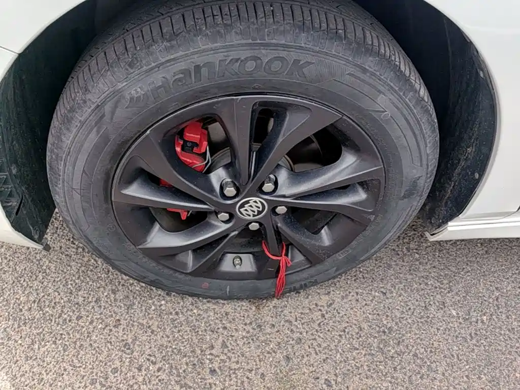 Buick Verano — миниатюра 23