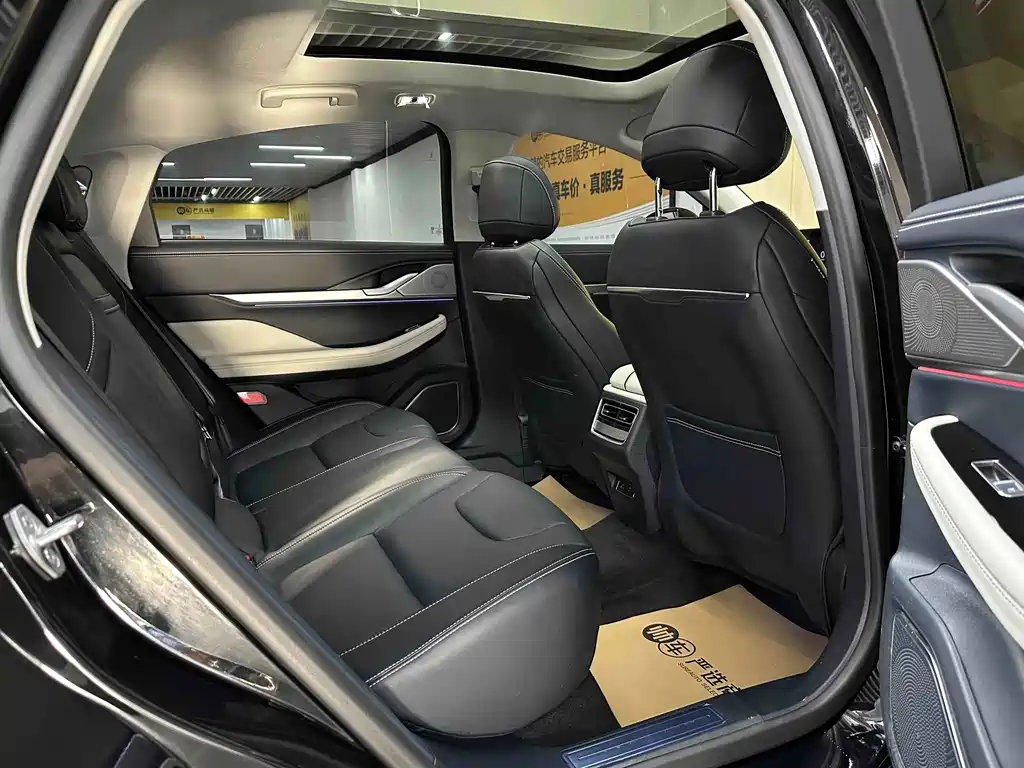 Lincoln Z — миниатюра 11