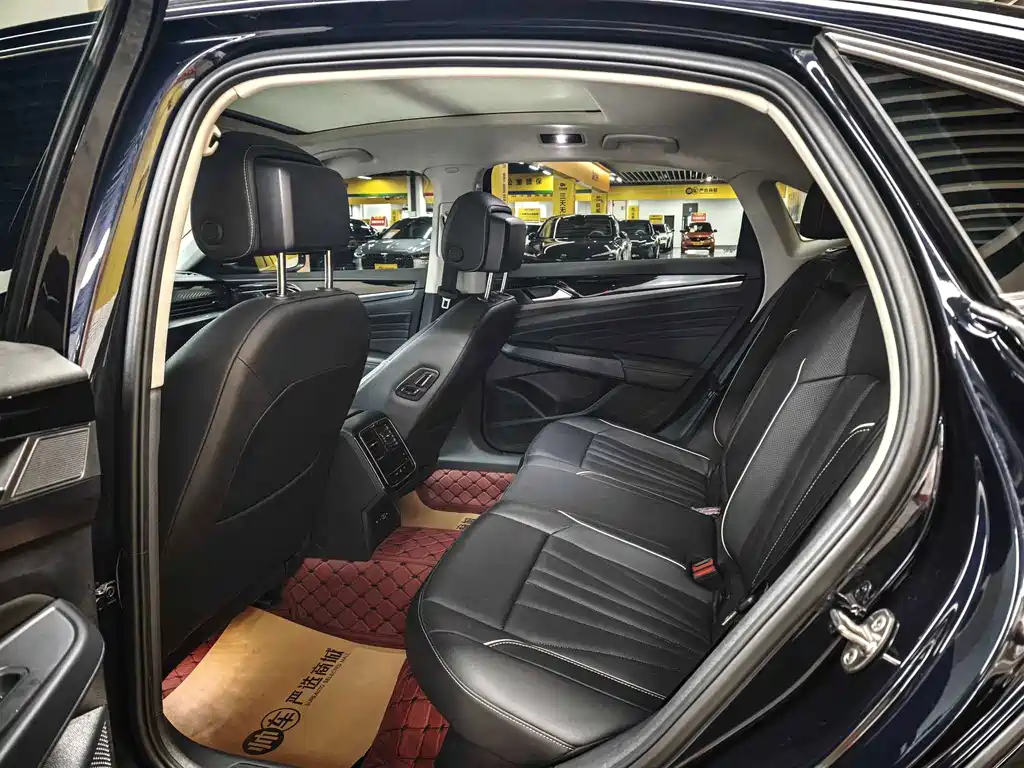 Volkswagen Passat — миниатюра 9