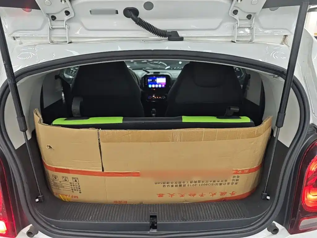 Roewe Clever — миниатюра 19