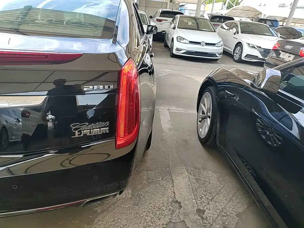 Cadillac XTS — миниатюра 8