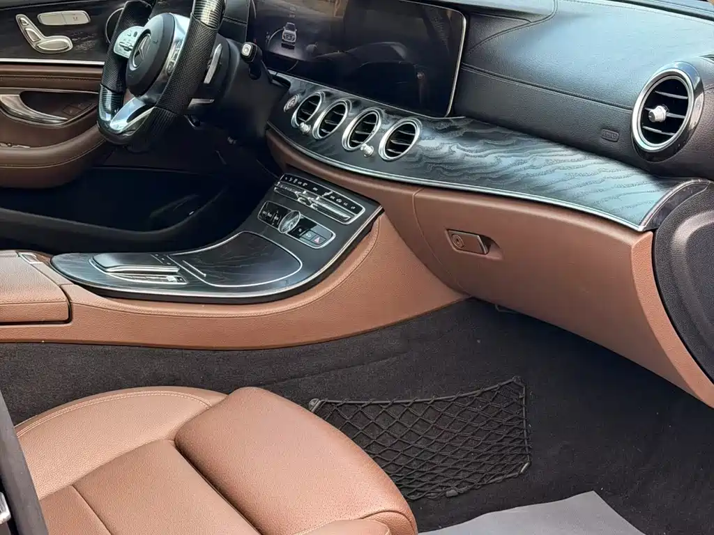Mercedes-Benz E-Class E 2019 E 200 L Sport