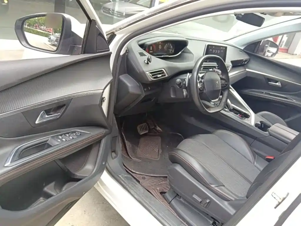 Peugeot 5008 — миниатюра 16