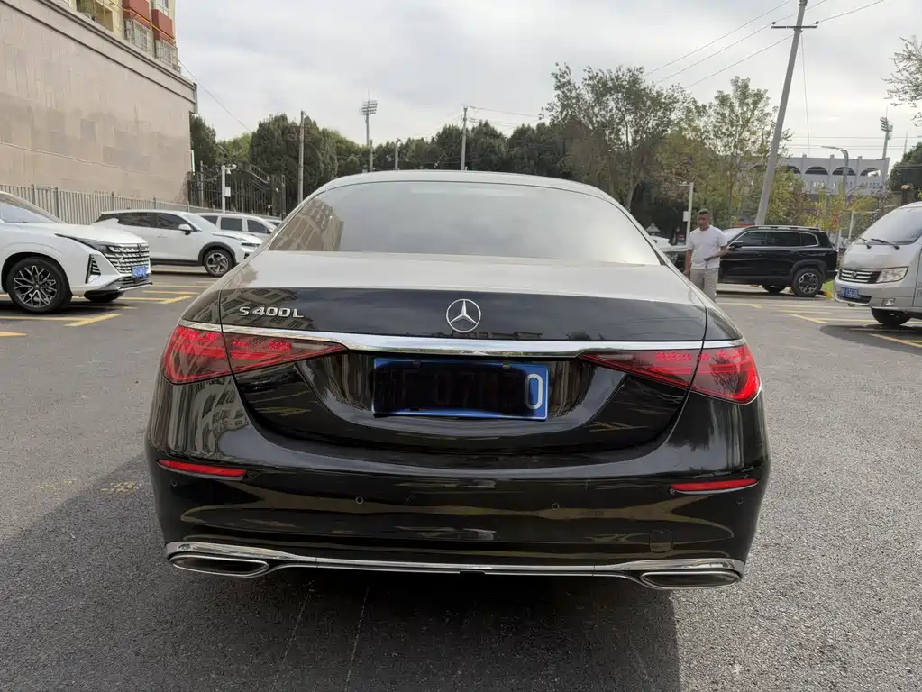Mercedes-Benz S-Class — миниатюра 9