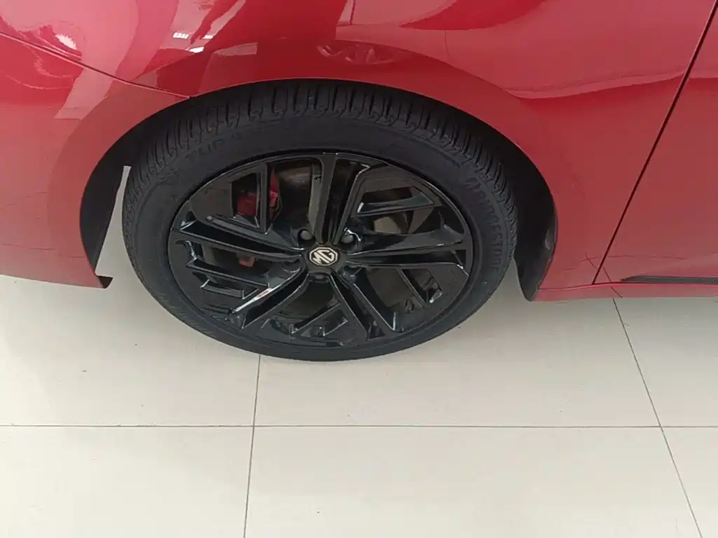 MG MG6 — миниатюра 23
