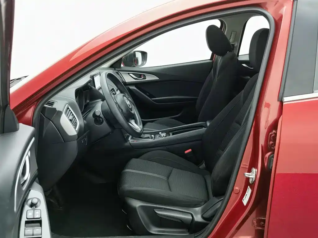 Mazda 3 Axela — миниатюра 10