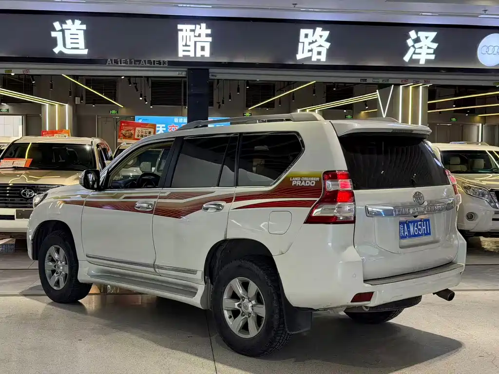 Toyota Prado (Import) — миниатюра 7