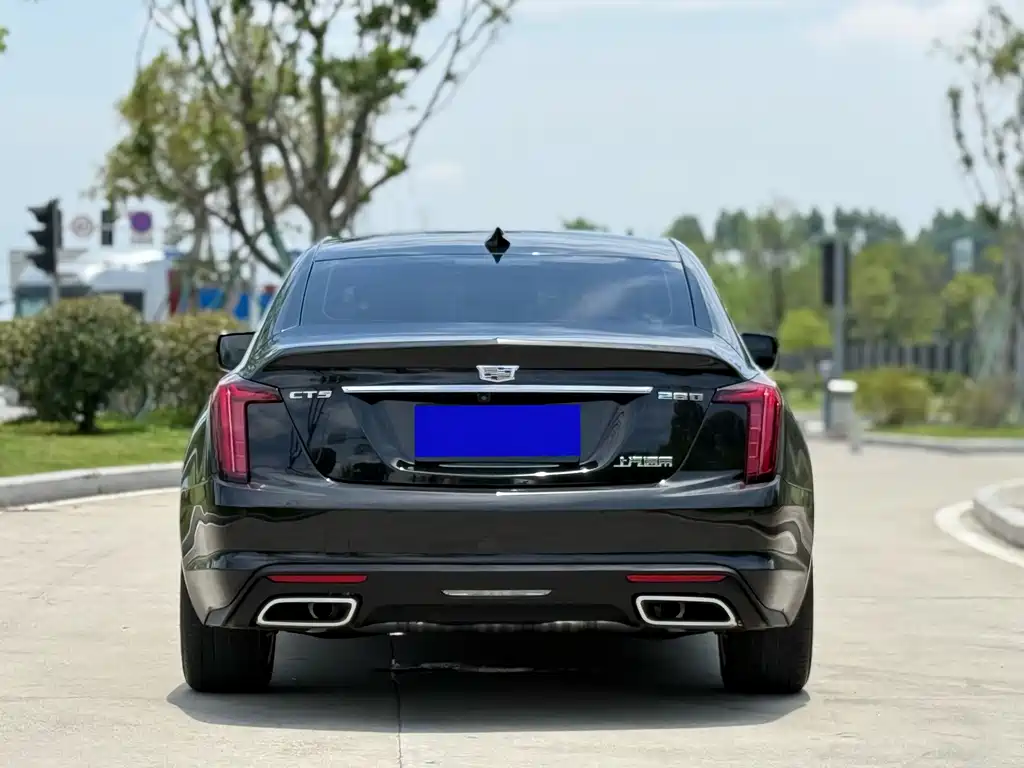 Cadillac CT5 — миниатюра 4