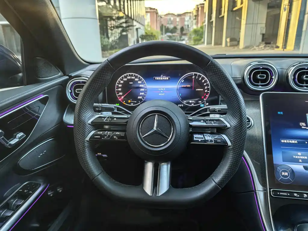 Mercedes-Benz C-Class New Energy — миниатюра 8