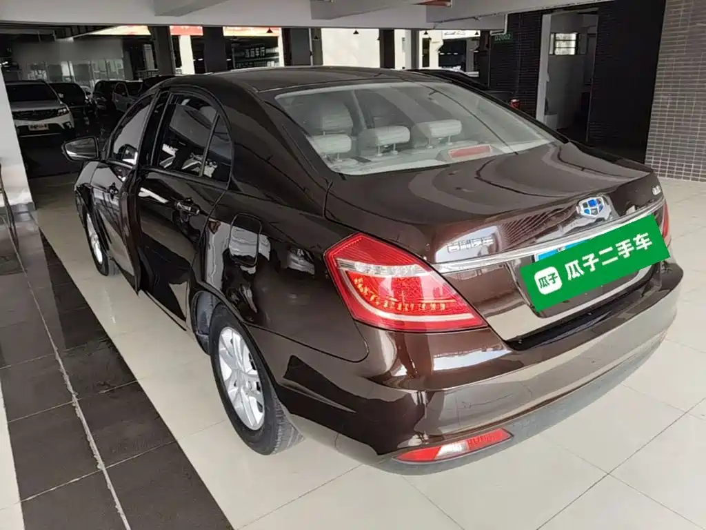 Geely Emgrand — миниатюра 5
