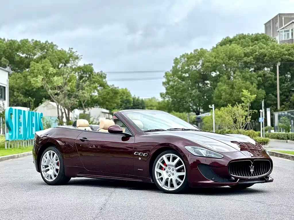Maserati GranCabrio — миниатюра 3