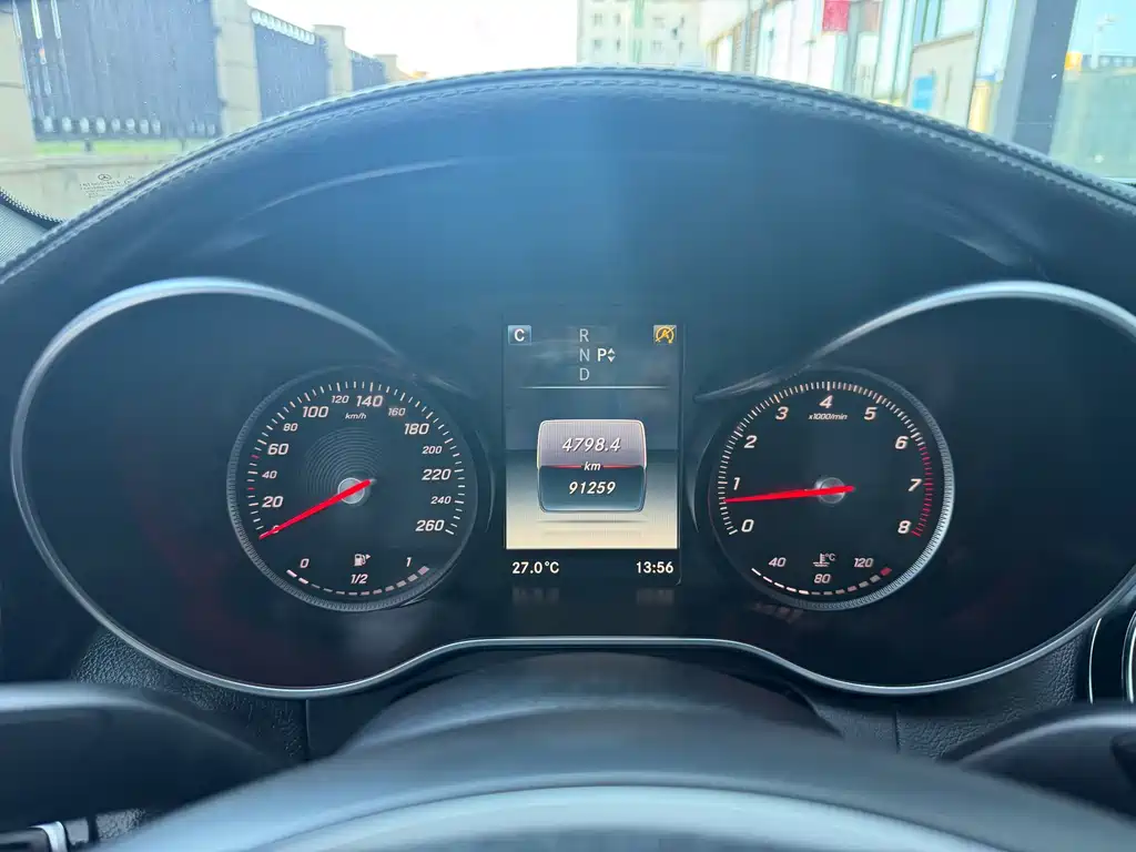 Mercedes-Benz C-Class — миниатюра 15