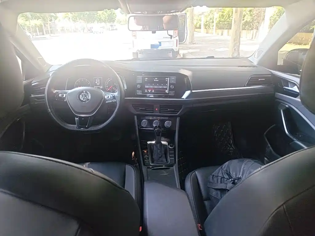 Volkswagen Sagitar 2019 280TSI DSG Comfort VI