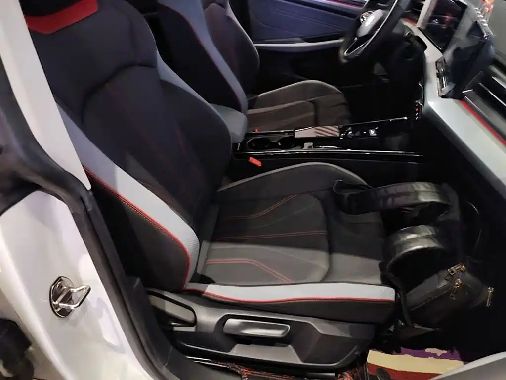Volkswagen Lamando — миниатюра 25