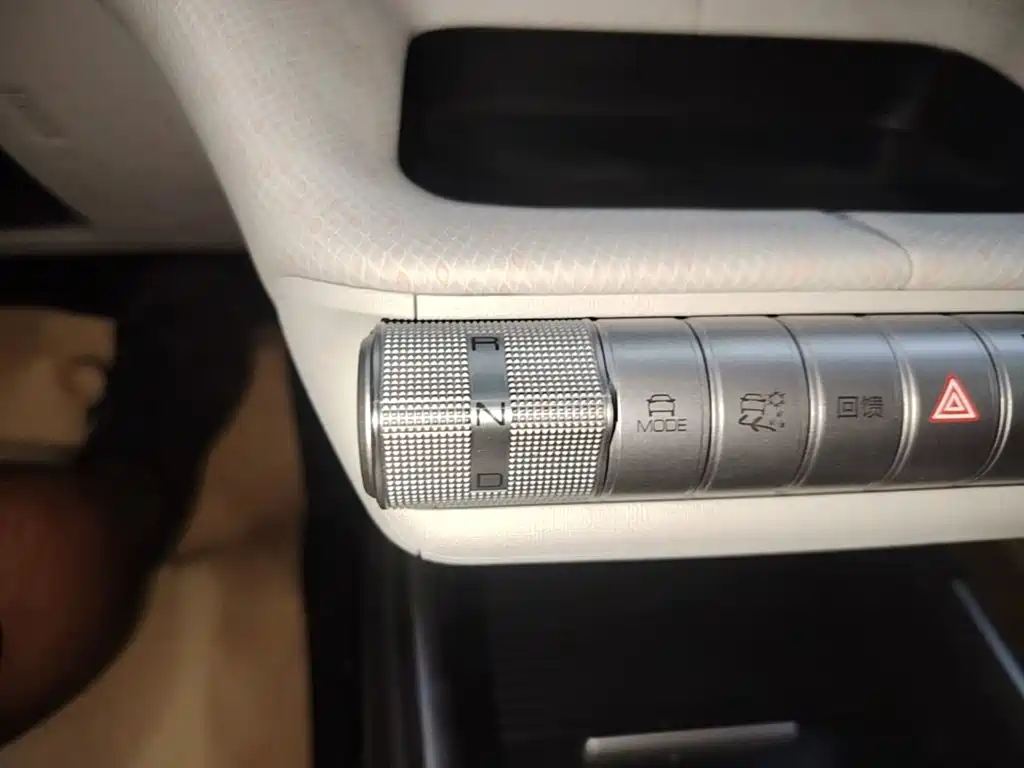 BYD Dolphin — миниатюра 14