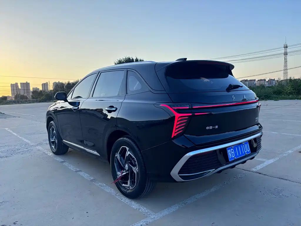 Hongqi Hongqi HS3 — миниатюра 5