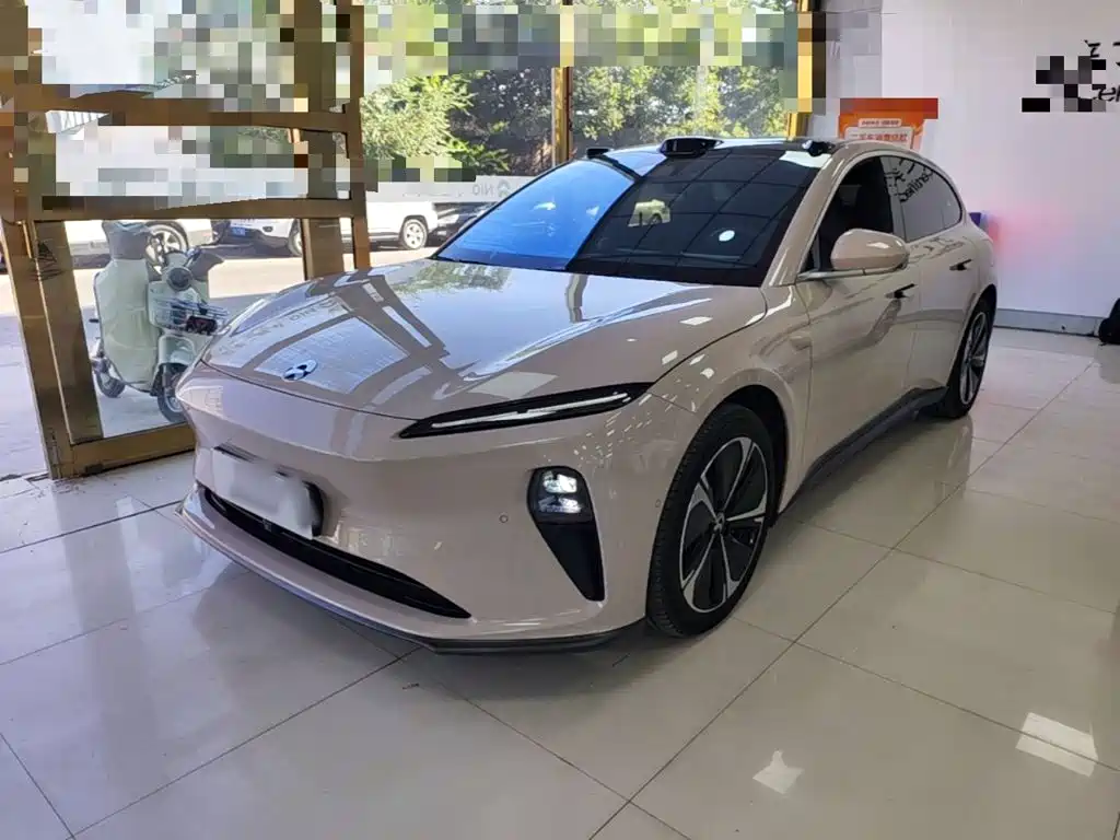 NIO ET5T