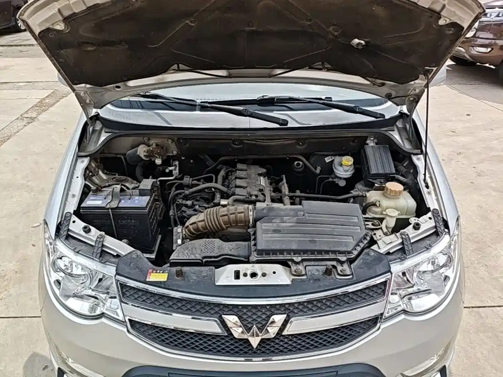Wuling Hongguang — миниатюра 20