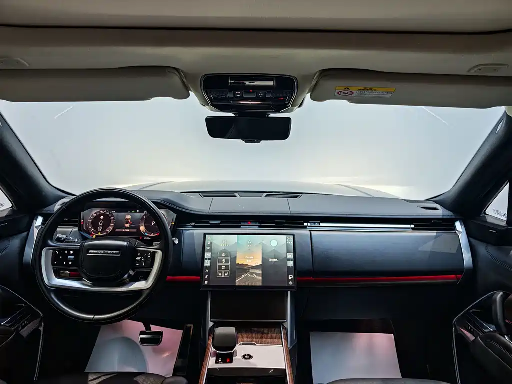Land Rover Range Rover — миниатюра 14