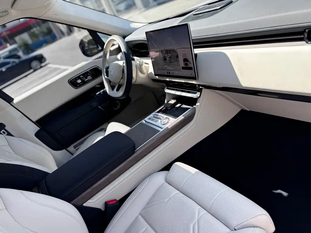 Zeekr 9X 2025 Hyper 70kWh