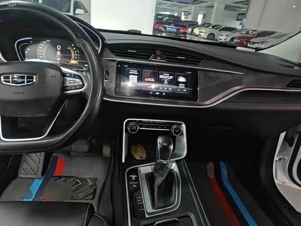 Geely Binrui — миниатюра 10
