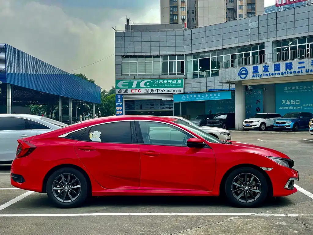 Honda Civic — миниатюра 24