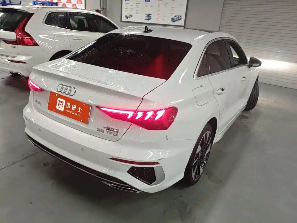 Audi A3 — миниатюра 9
