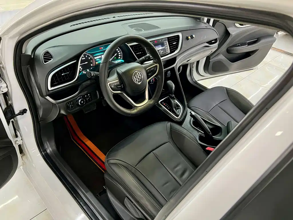 Buick Excelle — миниатюра 9