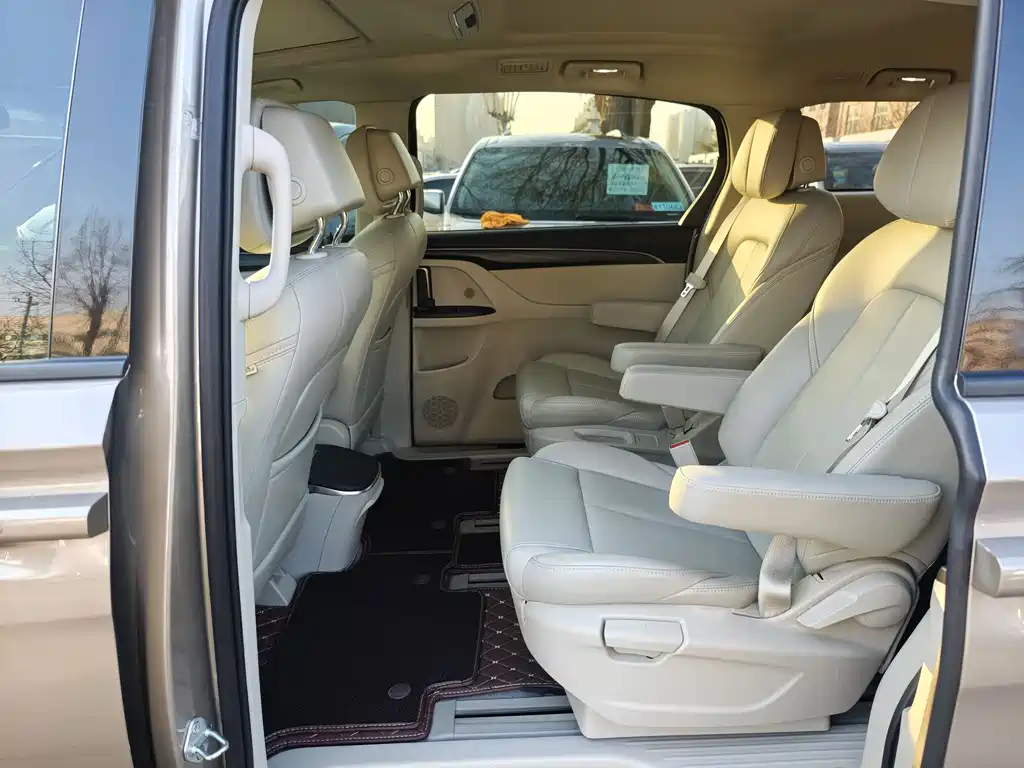 Buick GL8 2023 ES Comfort