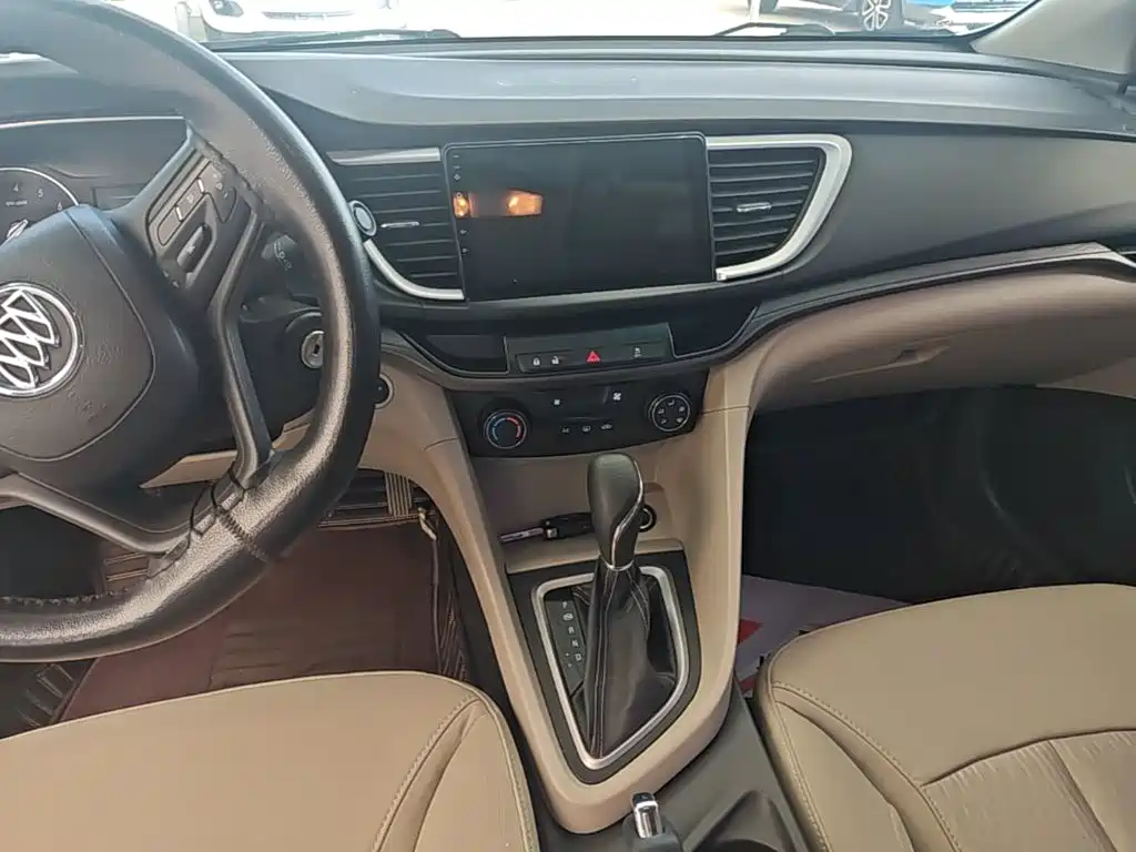 Buick Excelle — миниатюра 13