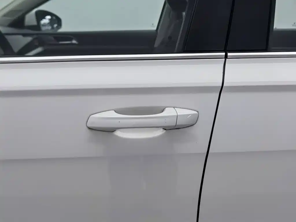 Volkswagen Lavida — миниатюра 18