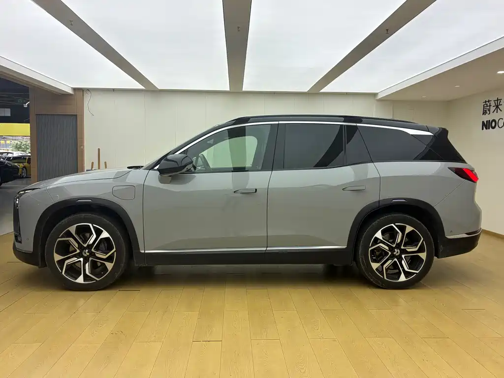 NIO ES8 — миниатюра 5