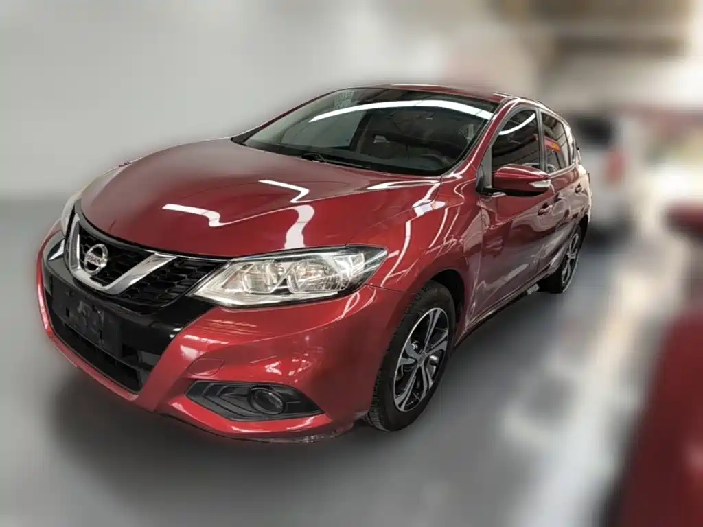 Nissan Tiida — миниатюра 3