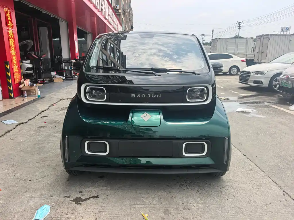 Baojun KiWi EV 2022 Design Master Light Enjoy Edition NMC