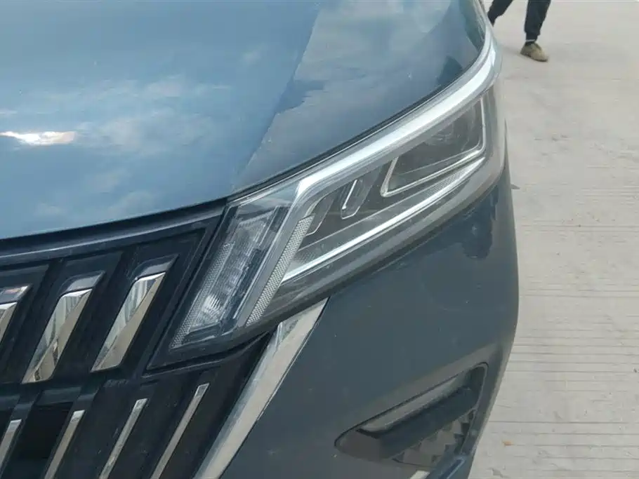 Wuling Jiachen 2022 1.5T CVT Premium Flagship