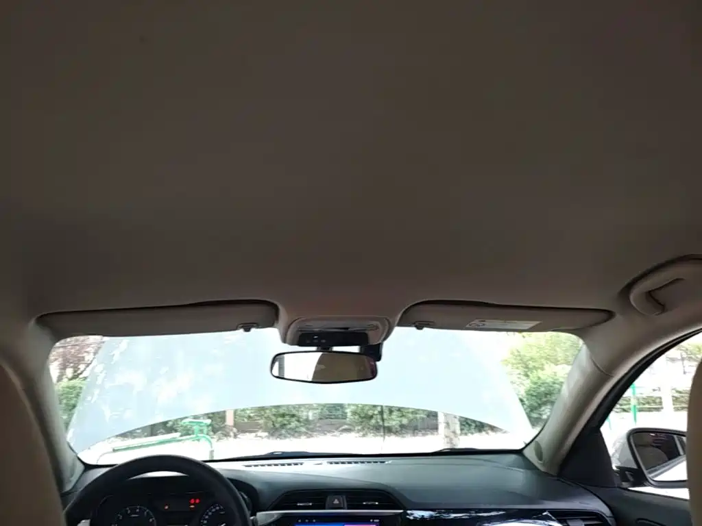 Buick Excelle — миниатюра 18