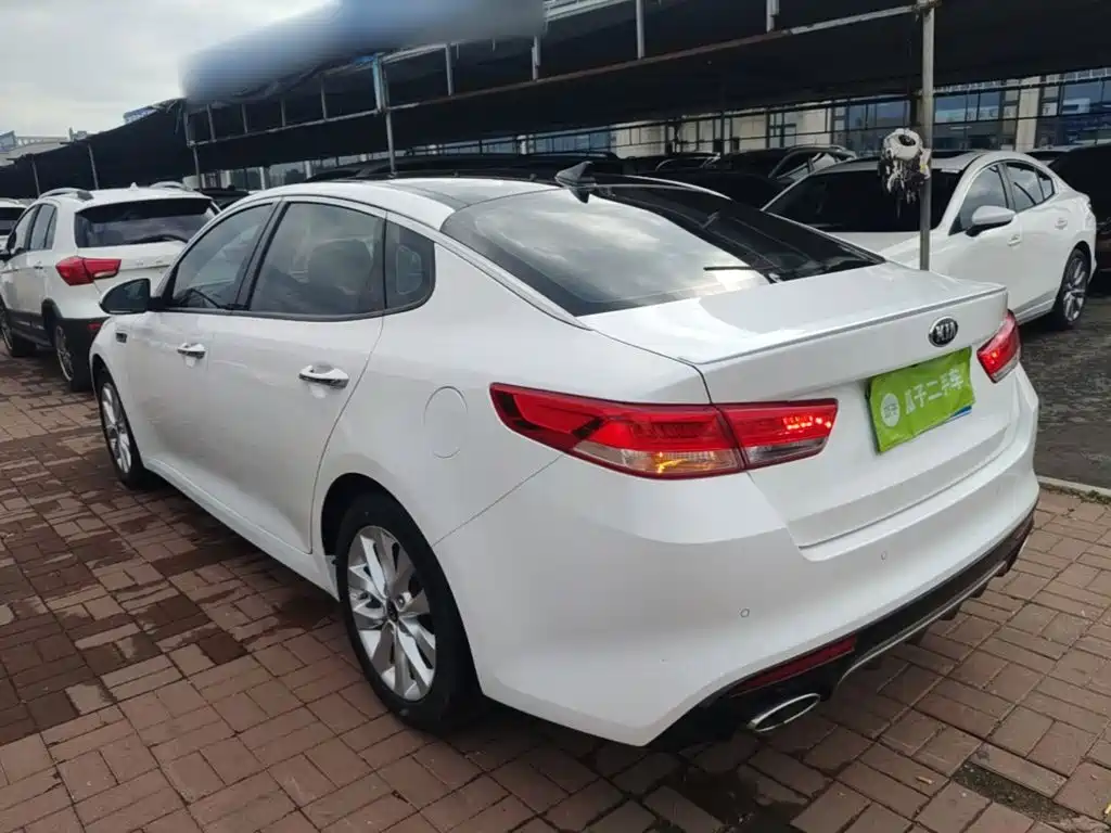 Kia K5 — миниатюра 5